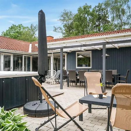 Holiday home Sverker - 300m From The Sea In Lolland- Falster And Mon By Interhome *